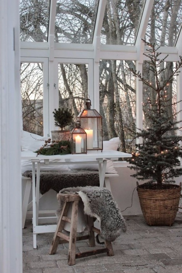 Kožešiny působí příjemným domácím dojmem.