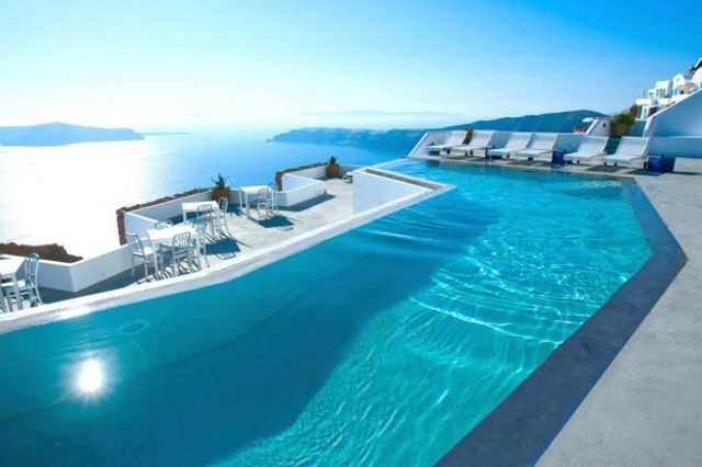 8 grace santorini 25b30