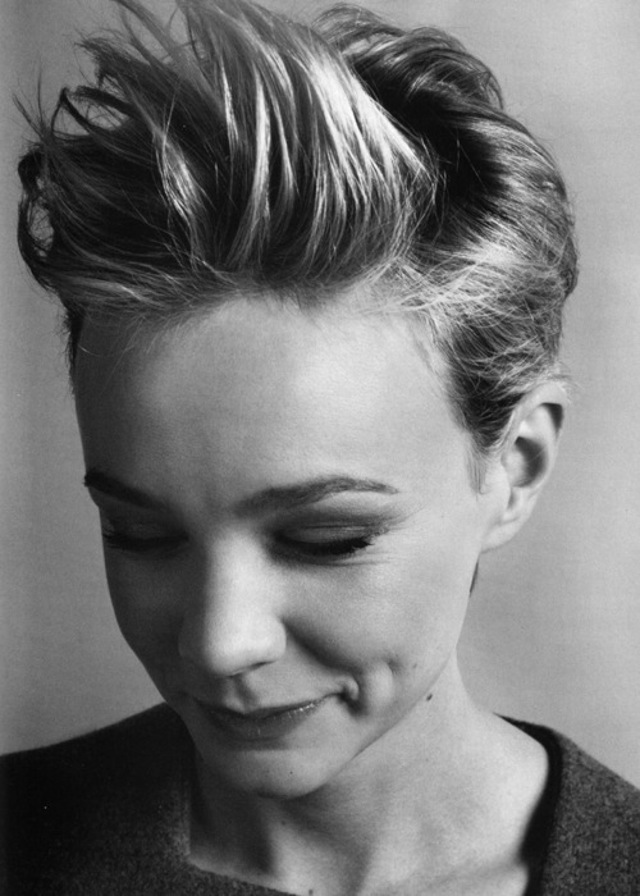 ELLE-UK-January-2011-carey-mulligan-17845949-800-1121 ELLE-UK-January-2011-carey-mulligan-17845949-800-1121