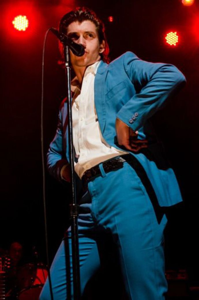 Alex Turner dostal nás i celý Berlín