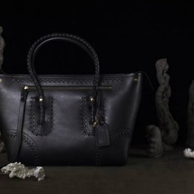 Průvodce vánočními dárky by Alexander McQueen