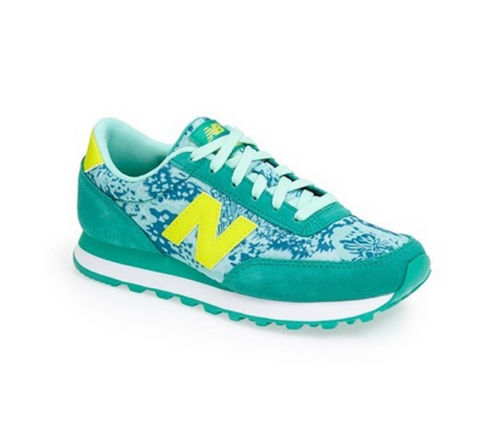 Must have: Sneakers & botasky