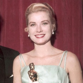 1955 - Grace Kelly v šatech Edith Head 1955 - Grace Kelly v šatech Edith Head