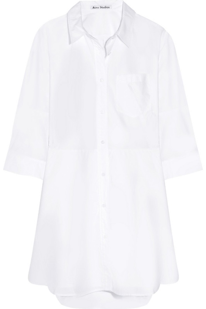 Dlouhá bílá košile. Acne Studios, 290 euro