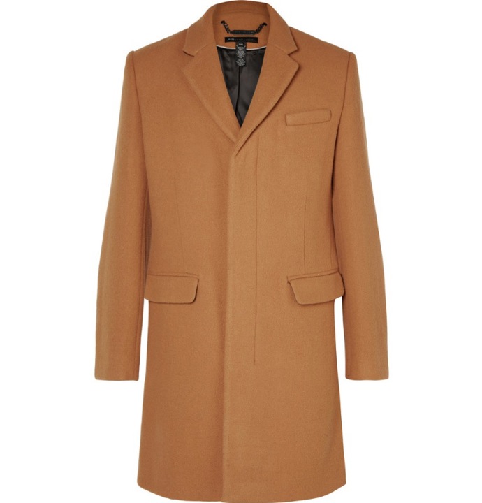 Kabát v camel barvě. Marc By Marc Jacobs, 965 euro