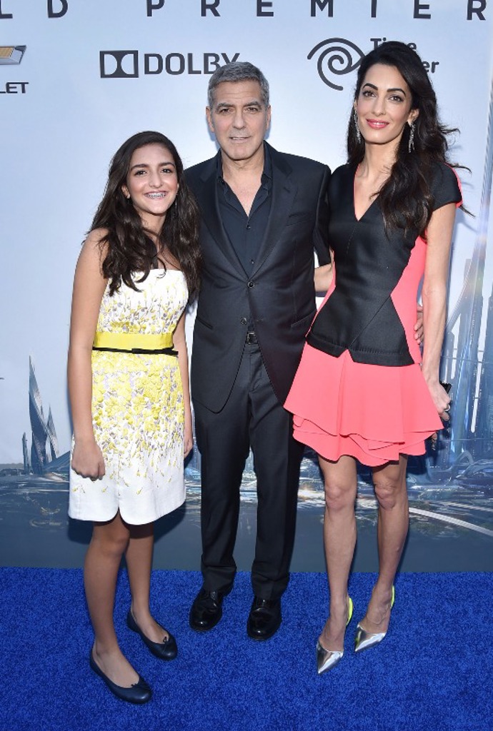 60 fashion momentů Amal Clooney