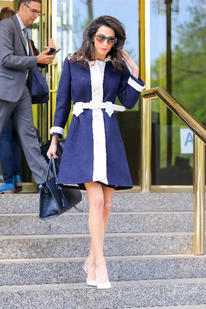 60 fashion momentů Amal Clooney