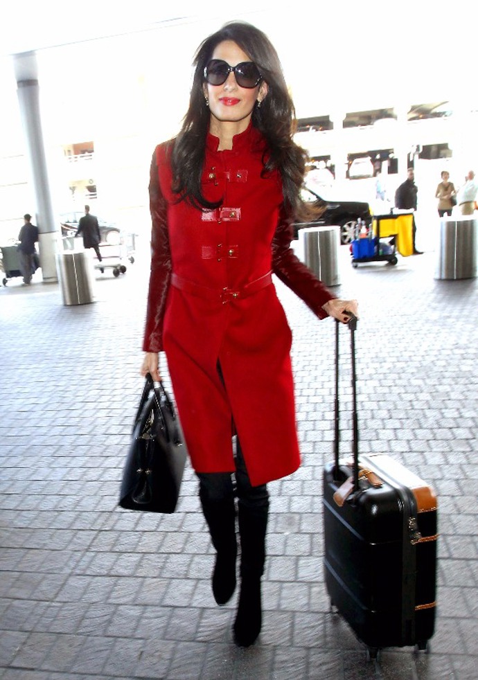 60 fashion momentů Amal Clooney