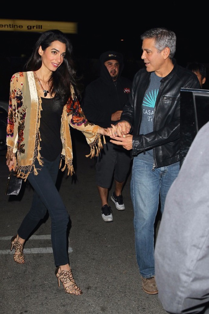 60 fashion momentů Amal Clooney