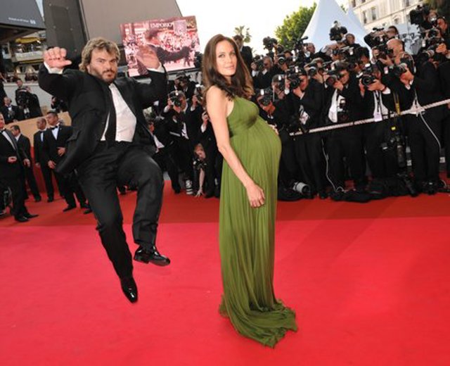 angelina-jolie-and-jack-black-photobomb-1371478732-view-0
