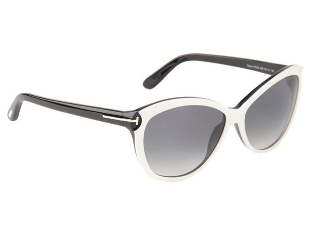 white-accessories-for-summer.sw.9.white-clothes-style-ss05 white-accessories-for-summer.sw.9.white-clothes-style-ss05
