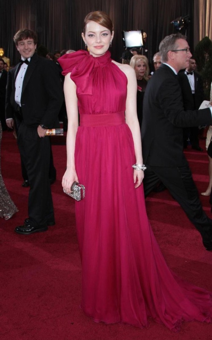 2012 - Emma Stone v šatech Giambattista Valli