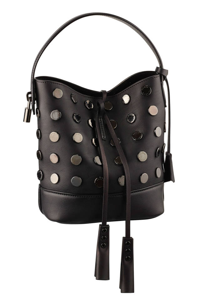 hbz-the-list-spring-bags-10-LV-Leather-Studs-Nouveau-Noe-sm hbz-the-list-spring-bags-10-LV-Leather-Studs-Nouveau-Noe-sm