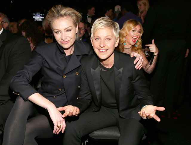 celebrity-photobomb-1