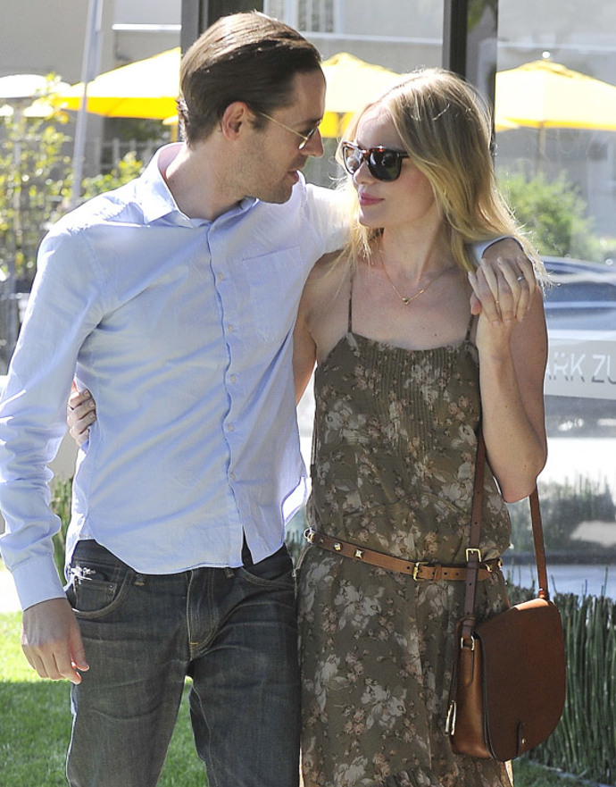 Miliony kabelek Kate Bosworth