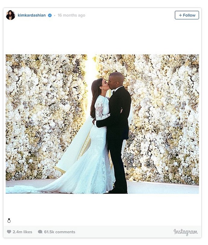 Kim a Kanye West a jejich květinová opulentní výzdoba