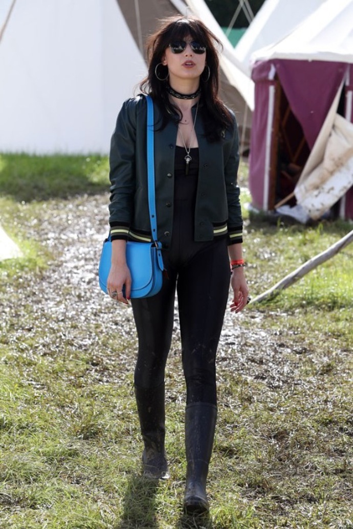 Daisy Lowe