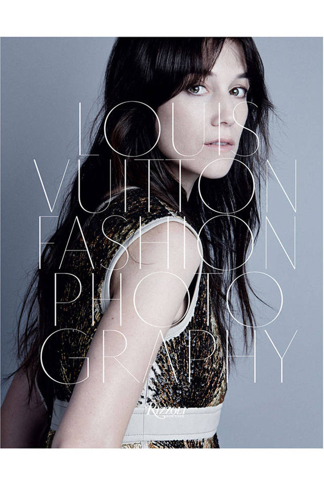 elle-08-book-smart-louis-vuitton-fashion-photography-xln elle-08-book-smart-louis-vuitton-fashion-photography-xln