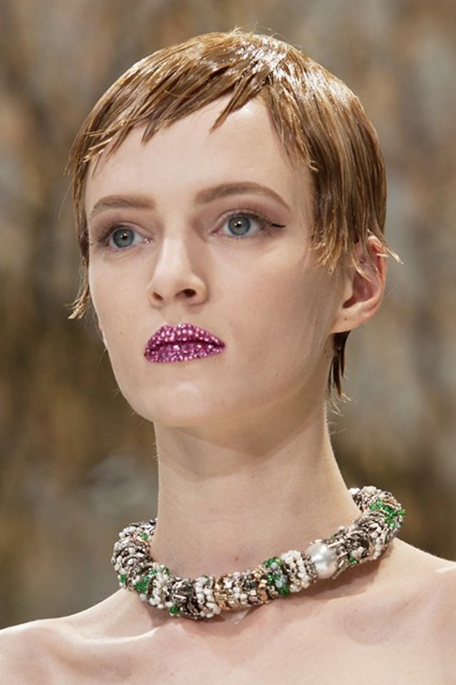 dior_beauty4_v_22jan13_pa_b_426x639 dior_beauty4_v_22jan13_pa_b_426x639