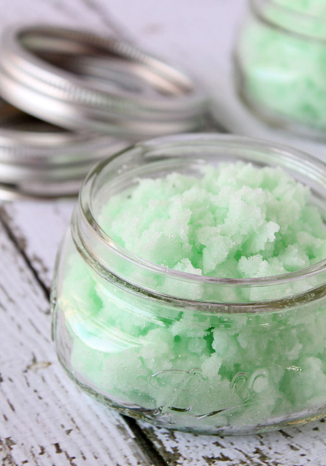 DIY-Mint-Sugar-Scrub-5_copy DIY-Mint-Sugar-Scrub-5_copy