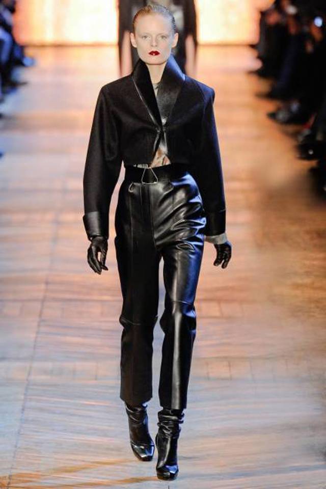 elle-ysl-fall-2012-runway-leather-pants-xln-lgn elle-ysl-fall-2012-runway-leather-pants-xln-lgn