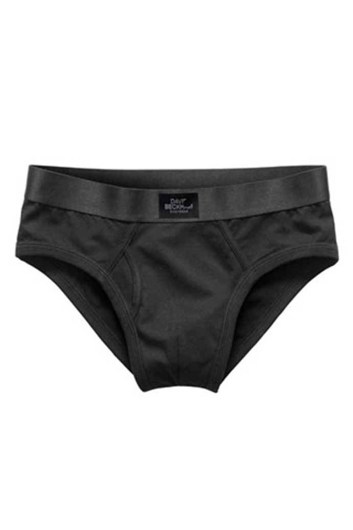 David Beckham odhalil tělo pro H&M