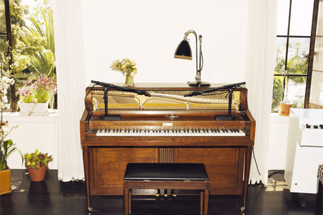 emilehaynie-og