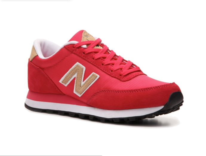 Must have: Sneakers & botasky