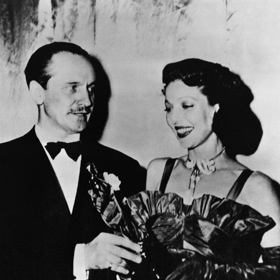 1948 - Loretta Young v šatech návrháře Adriana 1948 - Loretta Young v šatech návrháře Adriana