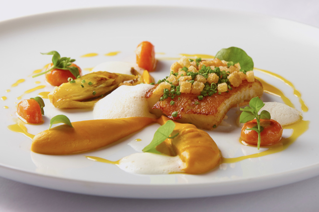 Halibut_s_mrkvovym_pyre_a_cekankou