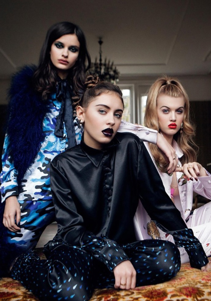 Modelky: Iris Law (dcera Jude Law), Evangeline Ling, Charley Munro Fotograf: Luke Freeman