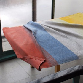 Interiérový textil: Geometr (Klára Spišková, Linda Kaplanová, Kristýna Markvartová) za kolekci autorských tkanin Interiérový textil: Geometr (Klára Spišková, Linda Kaplanová, Kristýna Markvartová) za kolekci autorských tkanin