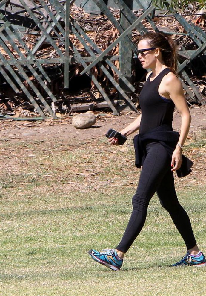 Jennifer Garner je zpět a vypadá božsky. Víme, jak to dělá