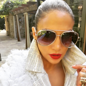 @jlo @jlo