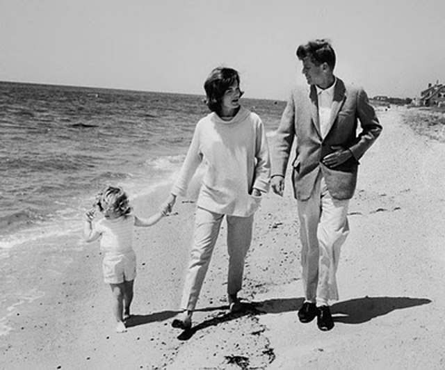 John-and-Jackie-Kennedy John-and-Jackie-Kennedy