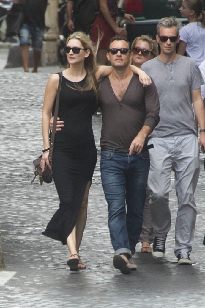 Herec Jude Law a jeho nová holka Phillipa Coan