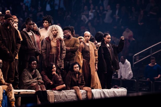 kanye west yeezy season 3 unveiling 7 b7e30