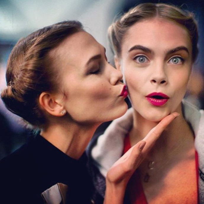@karliekloss