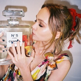 @lilyrose_depp