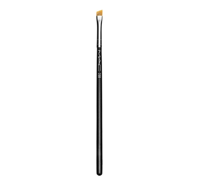 MAC - 208 Angled Brush
