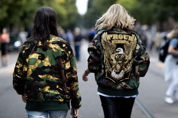 Co se nosí v ulicích Milána během fashion weeku?