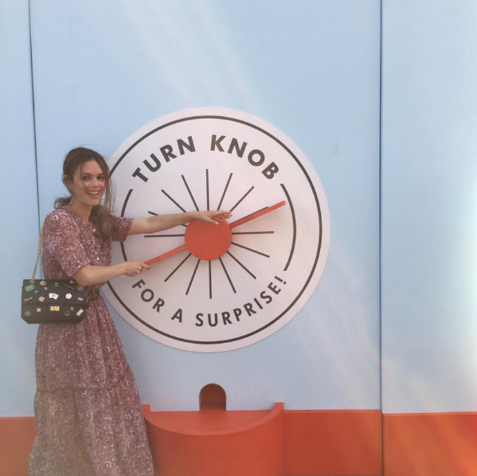 @rachelbilson