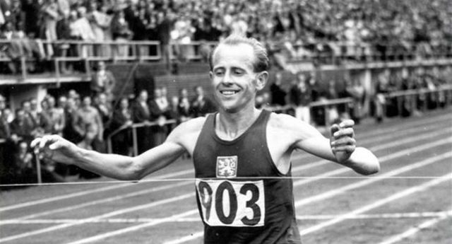 RKA43e4e5 zatopek1 7d031 RKA43e4e5 zatopek1 7d031
