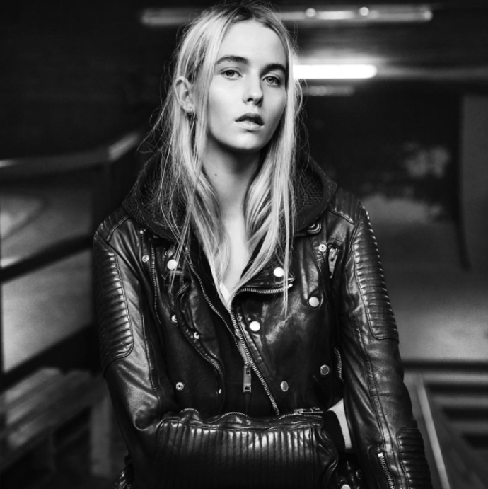 Modelka pro Burberry