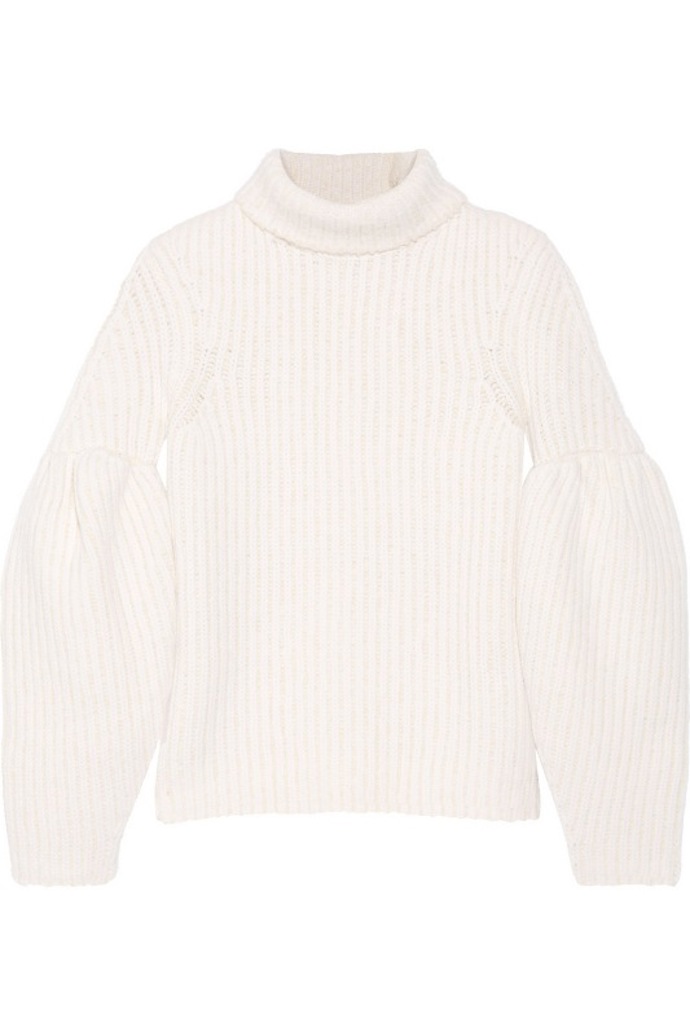 Vlněný svetr. Victoria Beckham, 1080 euro