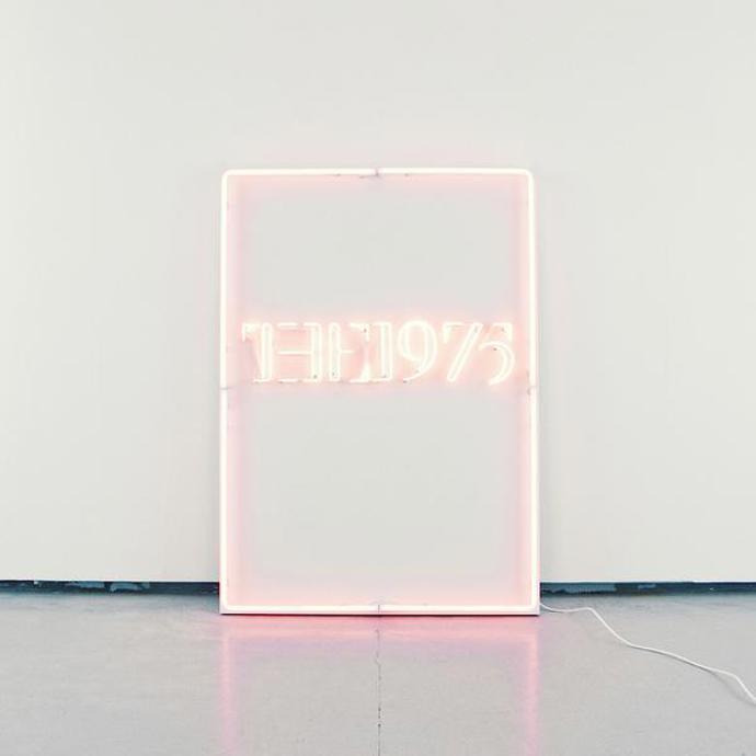 Album s dostatečně dlouhým názvem a naštěstí i stopáží. Která kytarovka je momentálně nejlepší na světě? My v tom máme celkem jasno. 