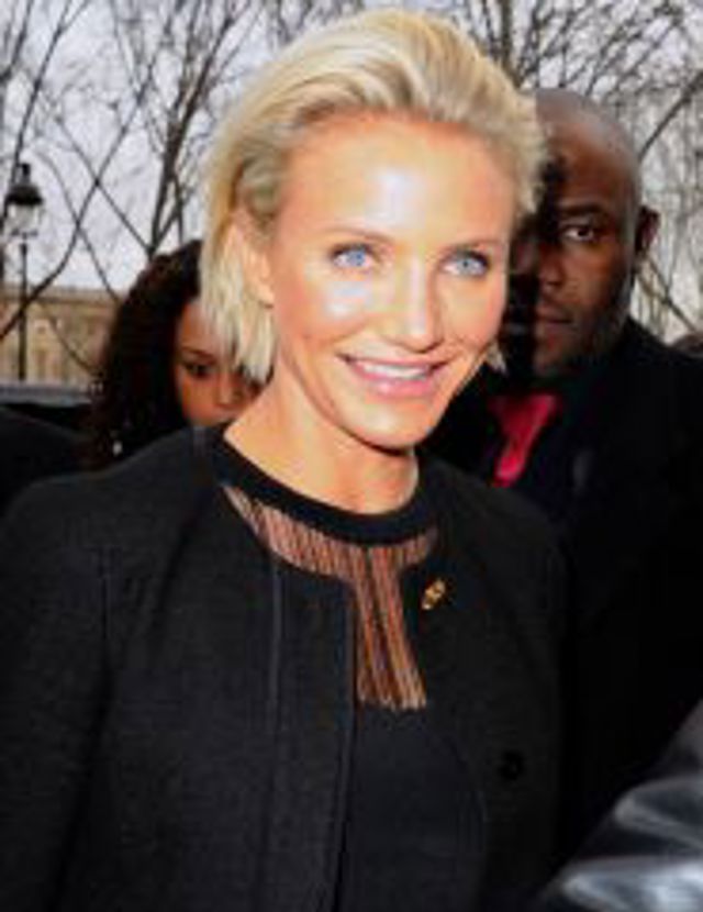 Cameron-Diaz-with-short-hair-0112 Cameron-Diaz-with-short-hair-0112