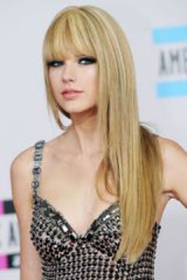 taylor-swift_medium taylor-swift_medium