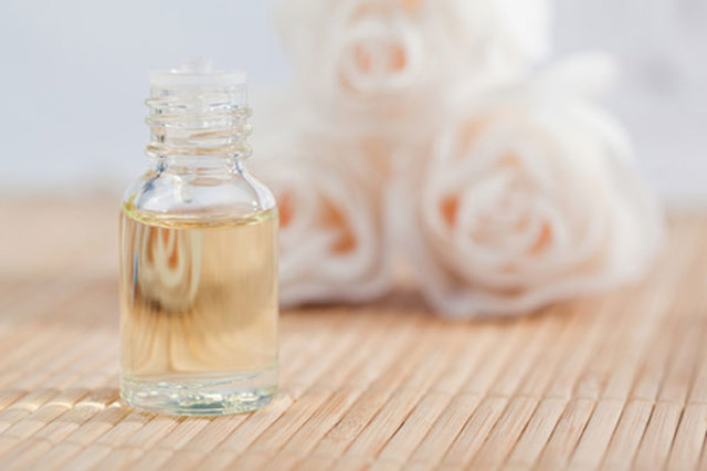 toner-and-roses-600 toner-and-roses-600
