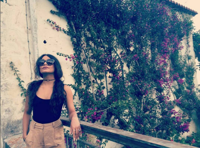 @vanessahudgens